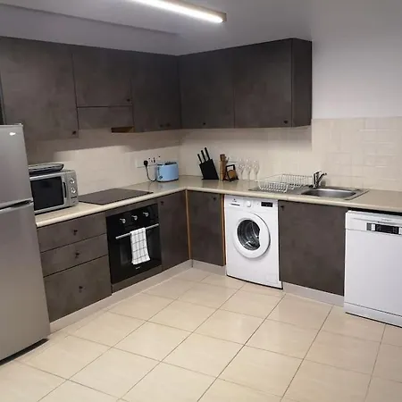 Apartament Yippee! At Ermou Square Amazing Location View Larnaca