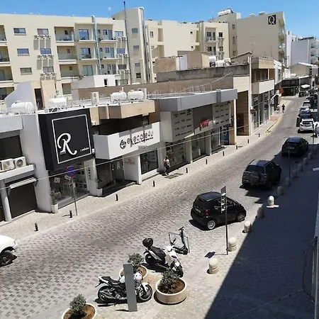 Yippee! At Ermou Square Amazing Location View *