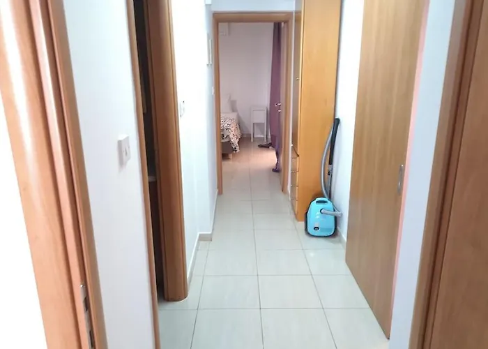 Appartement Yippee! At Ermou Square Amazing Location View Larnaca